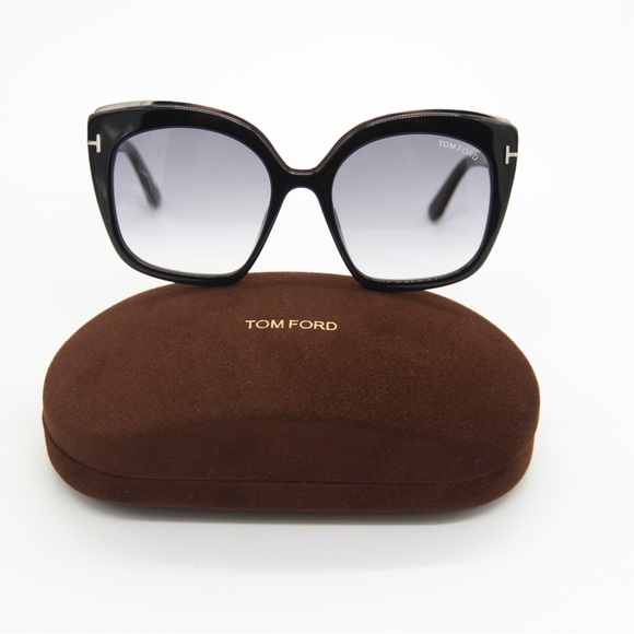 NEW TOM FORD CHANTALLE WOMEN SUNGLASSES TOM FORD TF944 01B EYEWEAR FT0944/S - Picture 4 of 13